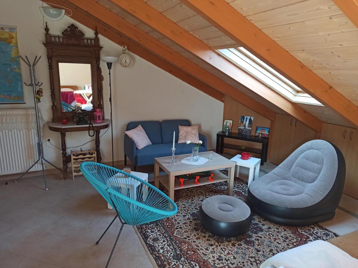 Apartment Ab -15 Meters Over The Sea *